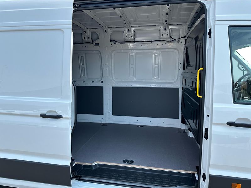 Volkswagen Crafter (2026) 2,0 TDI 103 KW - fotka 12 z 21