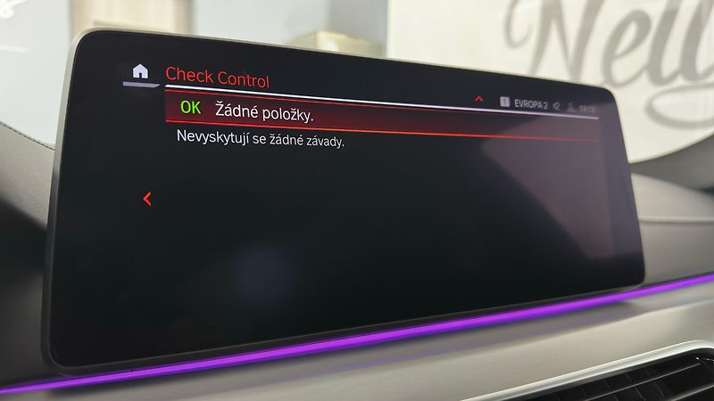 BMW Řada 5 540XD, maximální výbava! - fotka 55 z 62