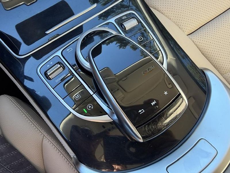 Mercedes-Benz GLC 250d 4MATIC, AMG PAKET, ČR - fotka 29 z 41