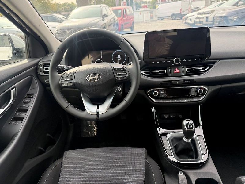 Hyundai i30 26 HB 1,0 T-GDI GO CZECH - fotka 7 z 9
