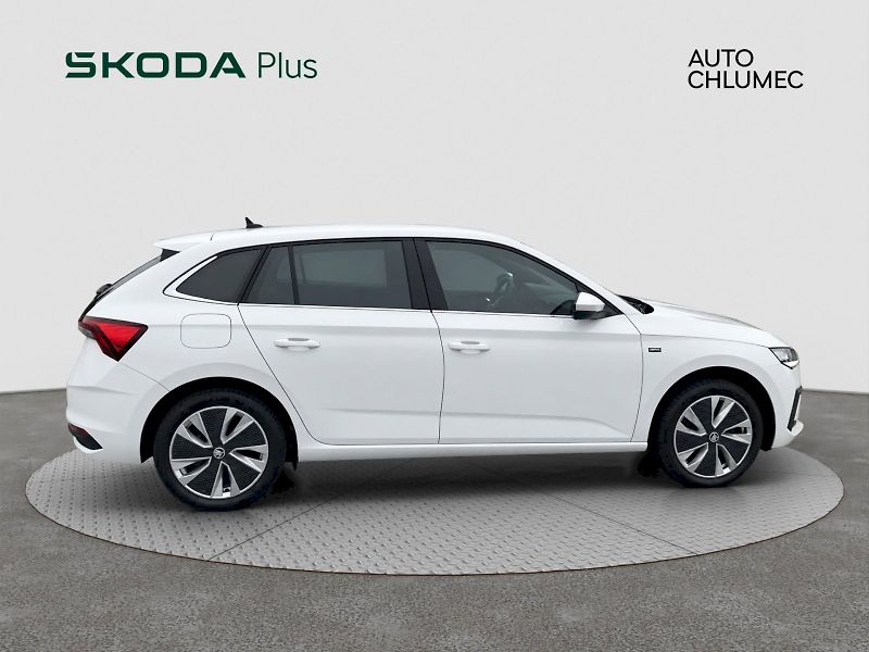Škoda Scala (2024) 1.0 TSI DSG Drive - fotka 7 z 28
