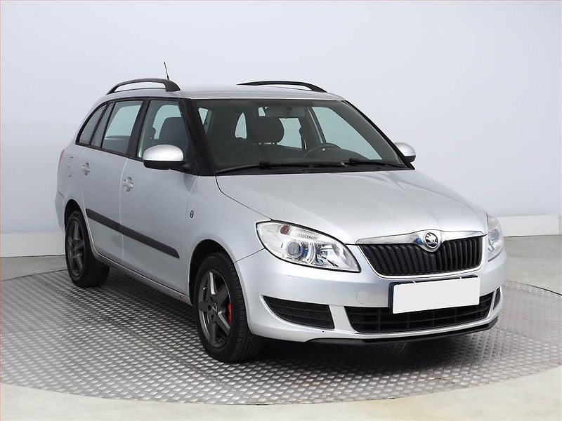 Škoda Fabia (2010) 1.6 TDI, po STK - fotka 1 z 13