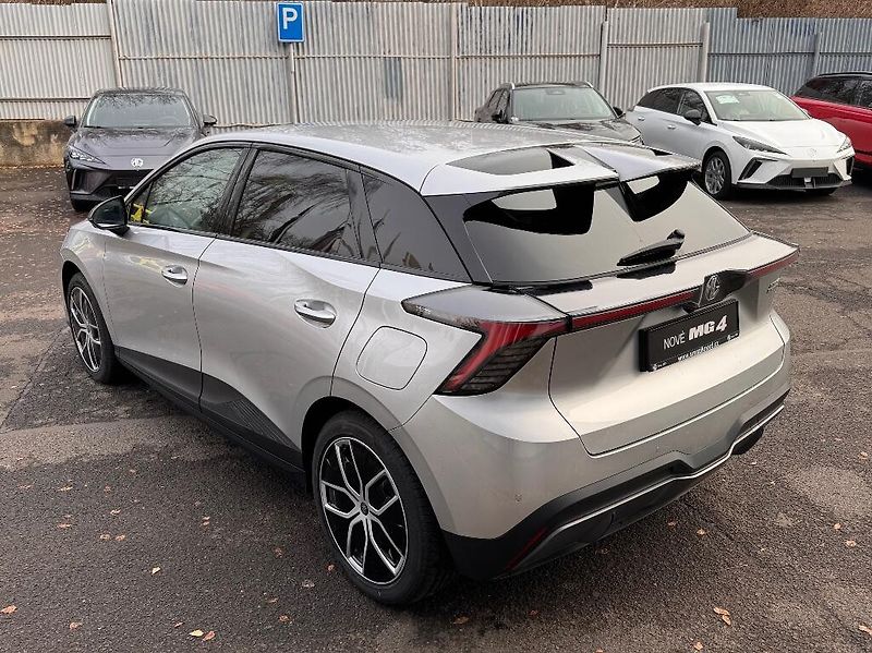 MG MG4 (2025) Electric Exclusive (64 kWh) - fotka 8 z 41