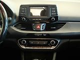 Hyundai i30 (2017) 1.6 CRDi, ČR, AC, temp - náhled 13