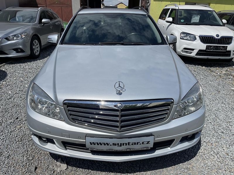Mercedes-Benz Třídy C 200 CDI 100 KW ALU SERVIS - fotka 7 z 14