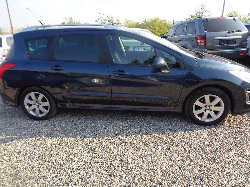 Peugeot 308 1,6 LPG - fotka 5 z 16