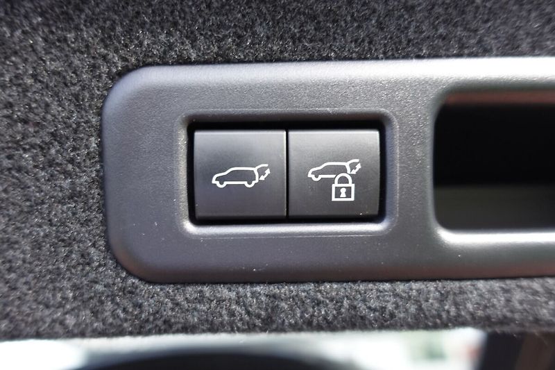 Lexus RX 450h RX450H Luxury - fotka 22 z 43