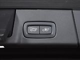 Volvo V90 2,0 B5 AWD Ultimate Pano,BLIS - náhled 12