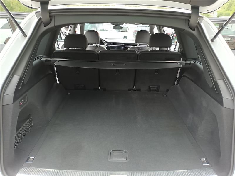 Audi Q7 3,0 55 TFSI S-LINE 250 kW,ČR, - fotka 20 z 42