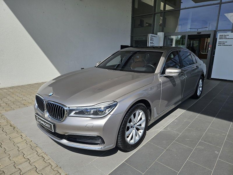 BMW Řada 7 (2016) 740Ld xDrive - fotografie inzerátu