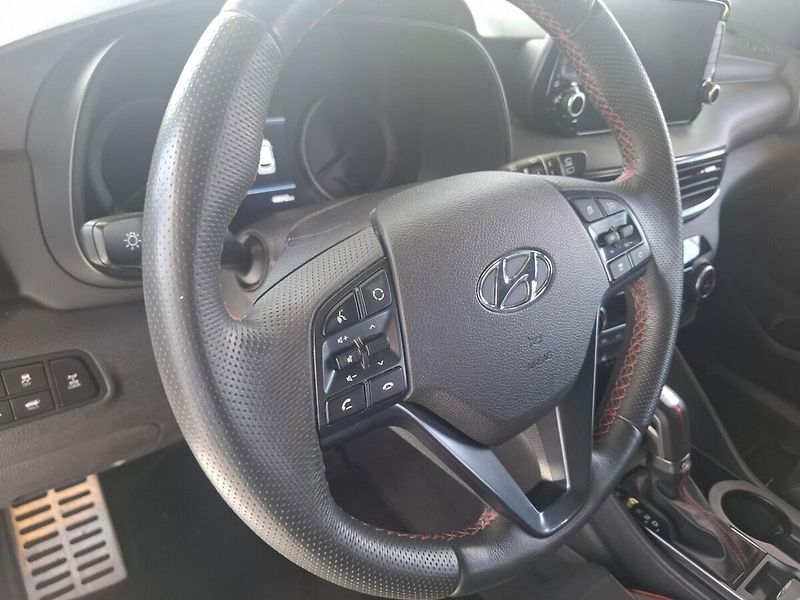 Hyundai Tucson 1.6 T-GDi  130KW 4x4 N-line 20 - fotka 12 z 15