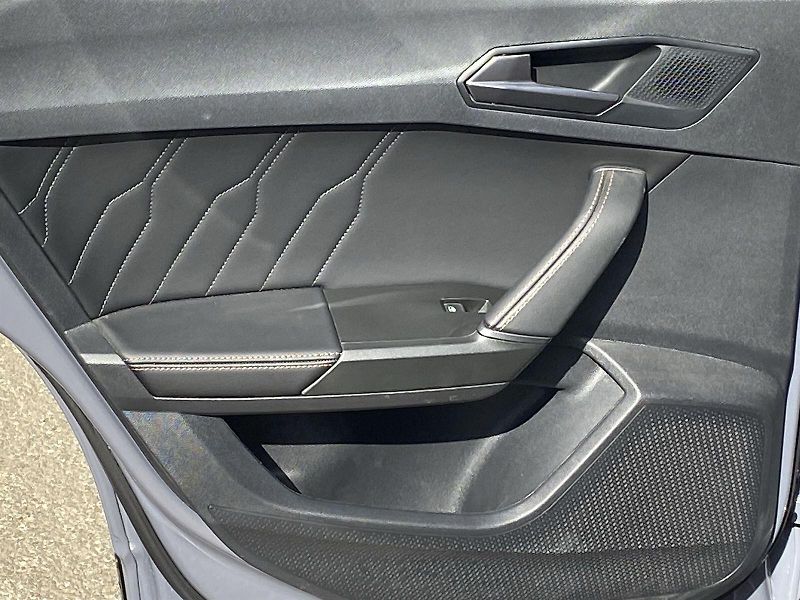 Cupra Formentor (2024) 2.0 TSI 4Drive DSG - fotka 34 z 42