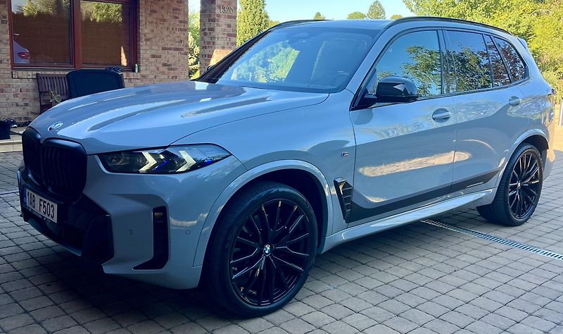 BMW X5 (2023) - fotka 5 z 25