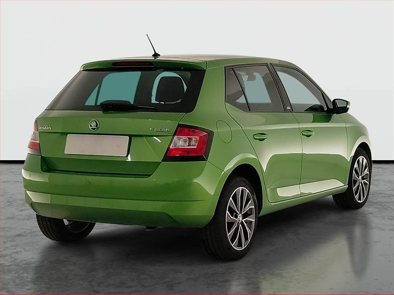 Škoda Fabia (2015) Ambition 1.2 TSI, Serv.kniha - fotka 5 z 19
