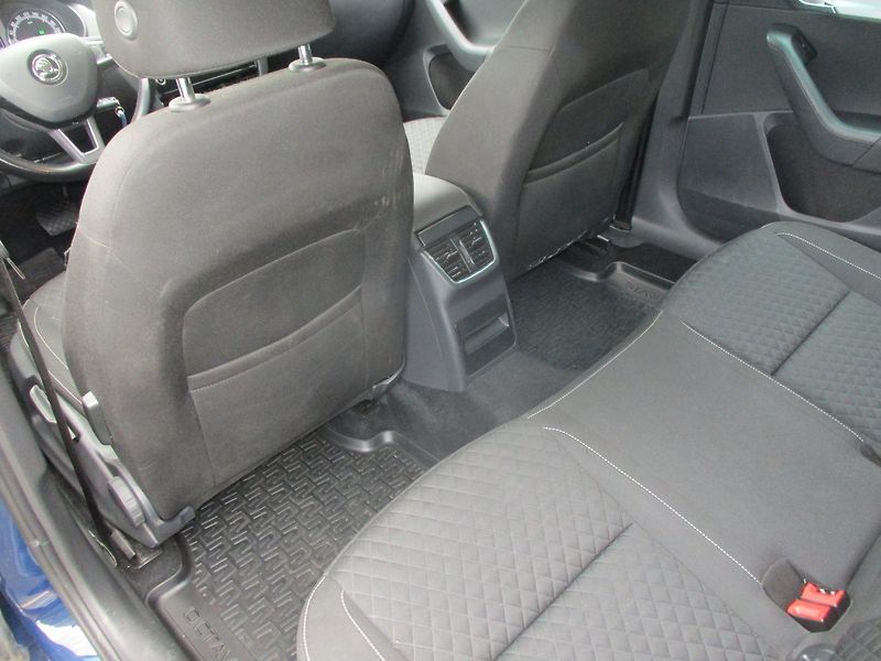 Škoda Octavia 2,0 TDi Drive DSG panorama - fotka 7 z 28