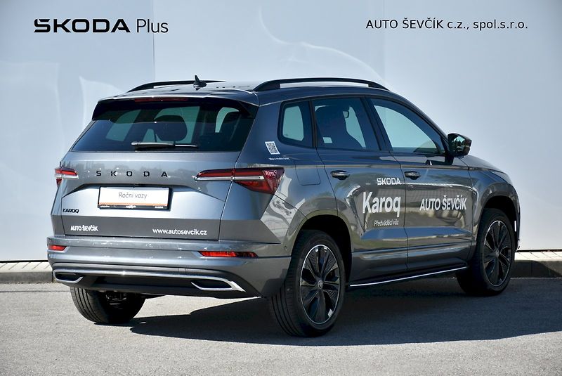 Škoda Karoq (2026) Sportline 1,5 TSI 110 kW 7° au - fotka 2 z 39