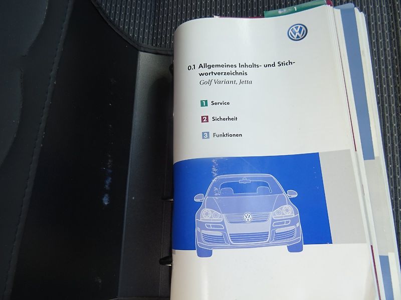 Volkswagen Golf (2009) 1.9TDi,77kW,S.kniha - fotka 10 z 22