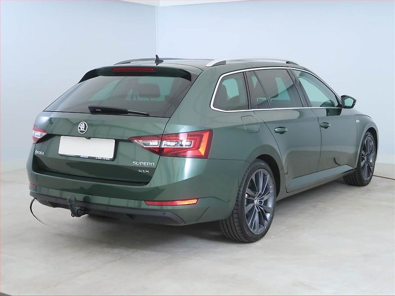 Škoda Superb (2018) Style Plus 2.0 TDI - fotka 5 z 16