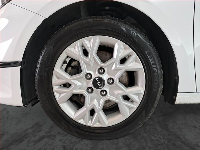 Kia Ceed (2023) Spin 1.0 T-GDI, SPIN, DPH - fotka 15 z 18