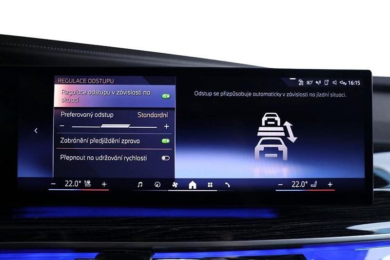 BMW i7 xDrive60 - fotka 14 z 28
