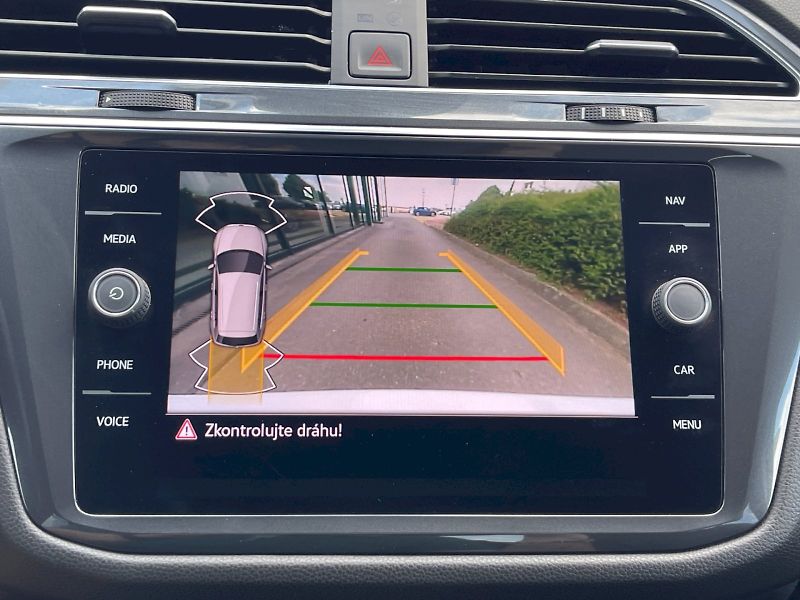 Volkswagen Tiguan Allspace (2022) 2.0 TDI 110kW 4MOTION DSG Life - fotka 14 z 33