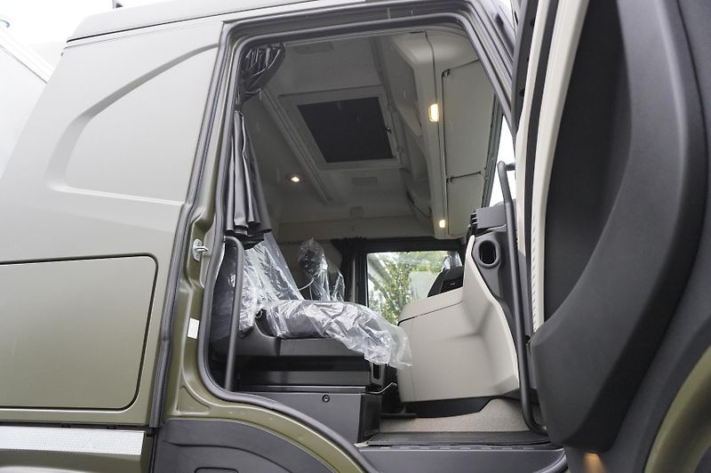 Iveco S-WAY (2026) AS260S460Y-FP / FULL ADR - fotka 24 z 24