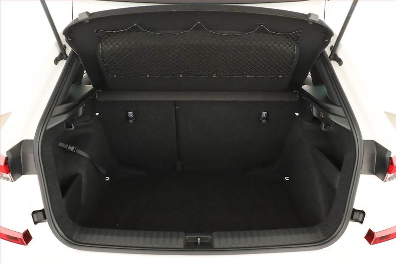 Škoda Kamiq (2025) 1.0 TSI, DRIVE, SENZORY - fotka 14 z 15