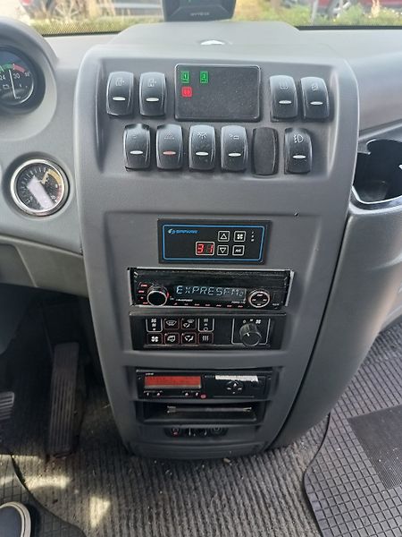 Isuzu Ostatní - fotka 4 z 81