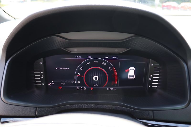 Škoda Karoq Škoda Karoq 1.5 TSI ACT Sport - fotka 27 z 50