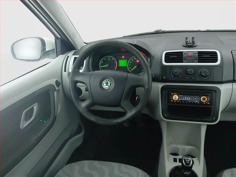 Škoda Fabia (2008) Ambition 1.2, Serv.kniha - fotka 7 z 14