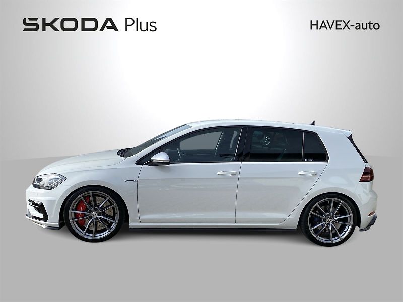 Volkswagen Golf (2019) 2.0 TSI DSG 4Motion R-Line - fotka 3 z 34