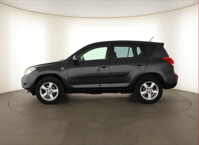 Toyota RAV4 (2008) 2.2 D-4D, 4X4, Tempomat - fotka 3 z 13