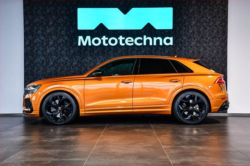 Audi RS Q8 (2023) TFSI - fotka 21 z 23