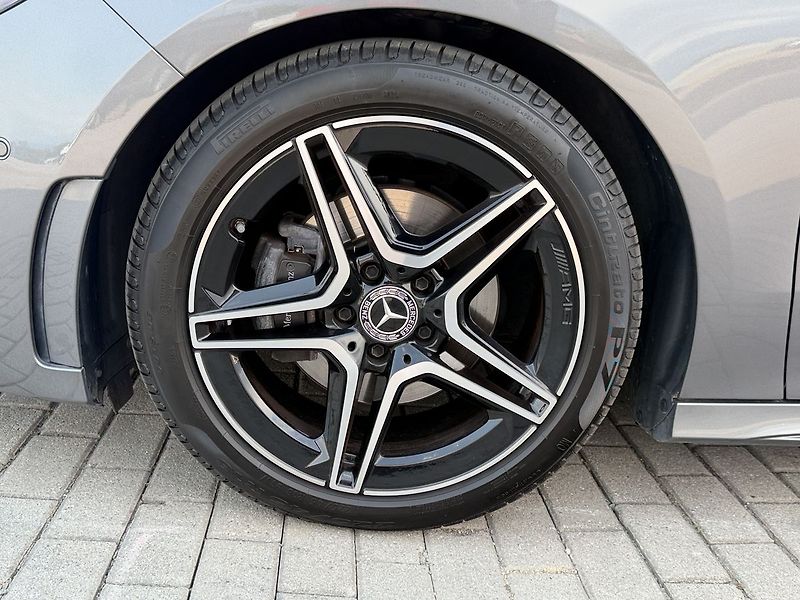 Mercedes-Benz Třídy B B 200d AMG Advanced - fotka 26 z 37