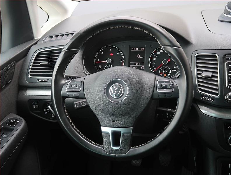 Volkswagen Sharan (2012) 2.0 TDI BMT, Serv.kniha, Kůže - fotka 17 z 28