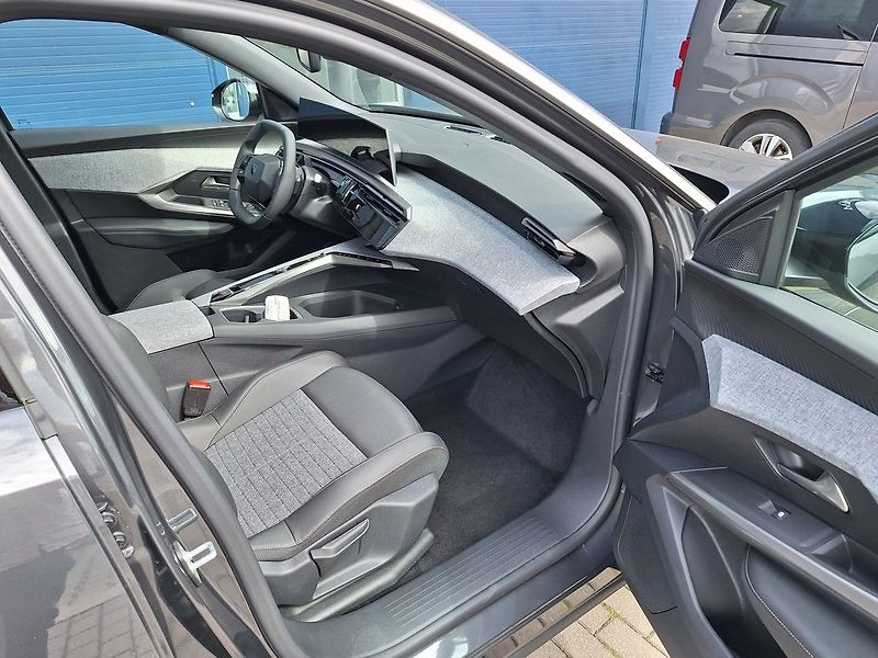 Peugeot 5008 (2026) BUSINESS Hybrid 145 e-DCS - fotka 12 z 16