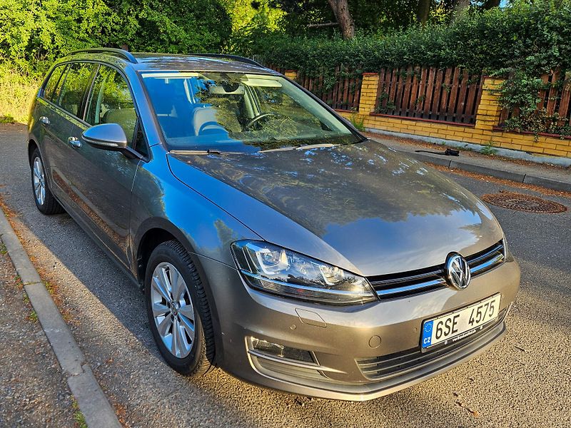 Volkswagen Golf Variant (2016) - fotka 9 z 25