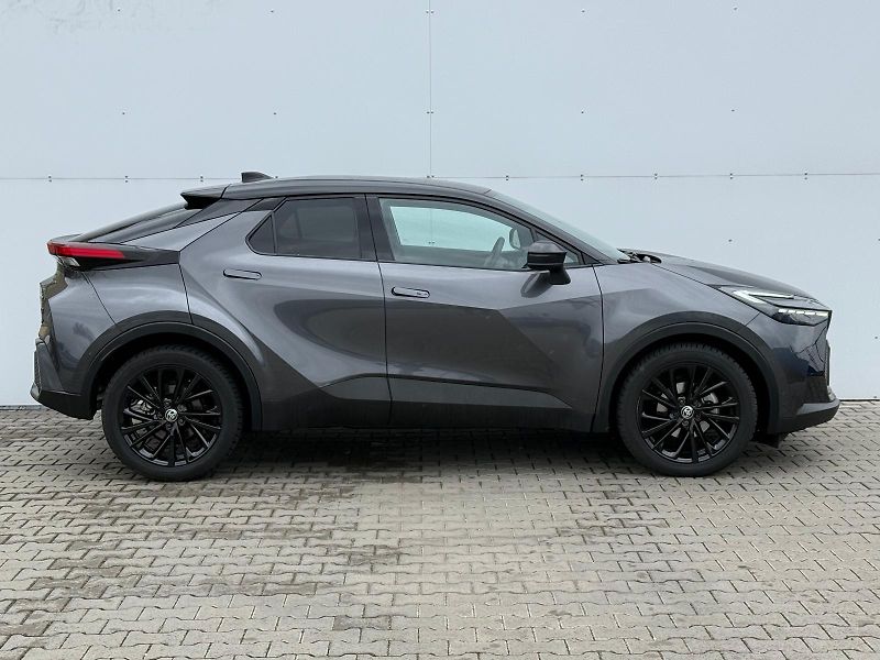 Toyota C-HR 2,0 HEV e-CVT GR Sport - fotka 8 z 30