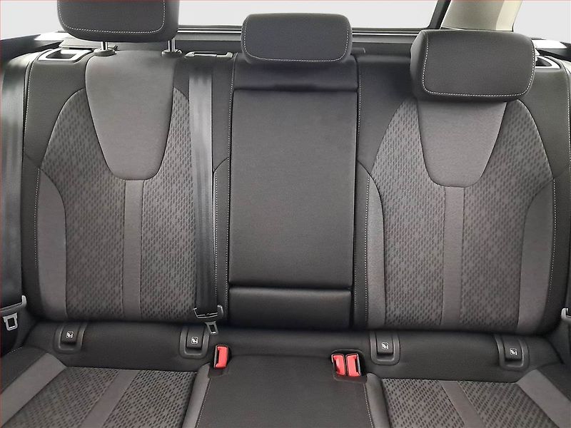Škoda Octavia (2023) 2.0 TDI - fotka 10 z 16