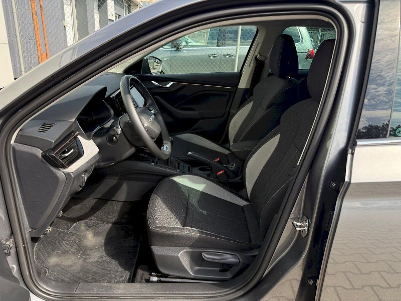 Škoda Scala (2025) 1.0 TSI 85 kW TopSelection - fotka 10 z 22