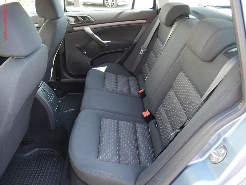 Škoda Octavia (2012) 1.6 MPi, ČR, Active, TZ - fotka 10 z 14