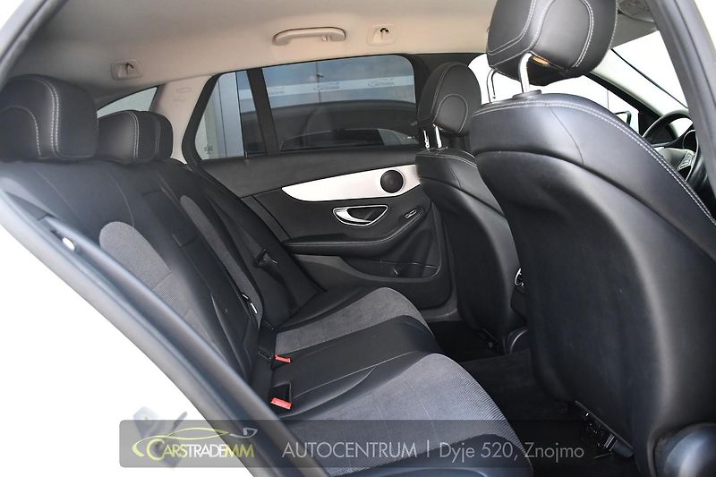Mercedes-Benz Třídy C 220d 4MATIC ČR NAVI - fotka 19 z 34