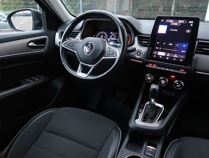Renault Arkana (2023) 1.3 TCe - fotka 7 z 20