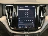 Volvo XC60 B4 FWD Momentum PRO AT8 - náhled 39