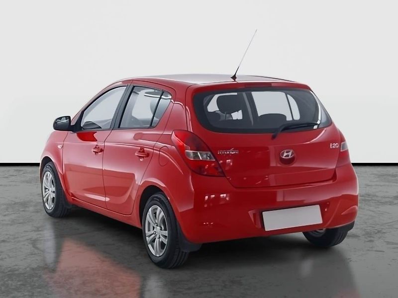 Hyundai i20 (2012) 1.2, ČR,1.maj - fotka 4 z 15