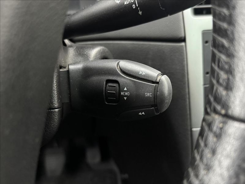 Peugeot 307 2,0 HDi 79kW KLIMA ALU TAŽNÉ - fotka 9 z 22