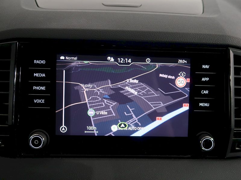Škoda Karoq (2022) SPORTLINE 2.0TDI 110KW 4x4 DSG - fotka 29 z 41