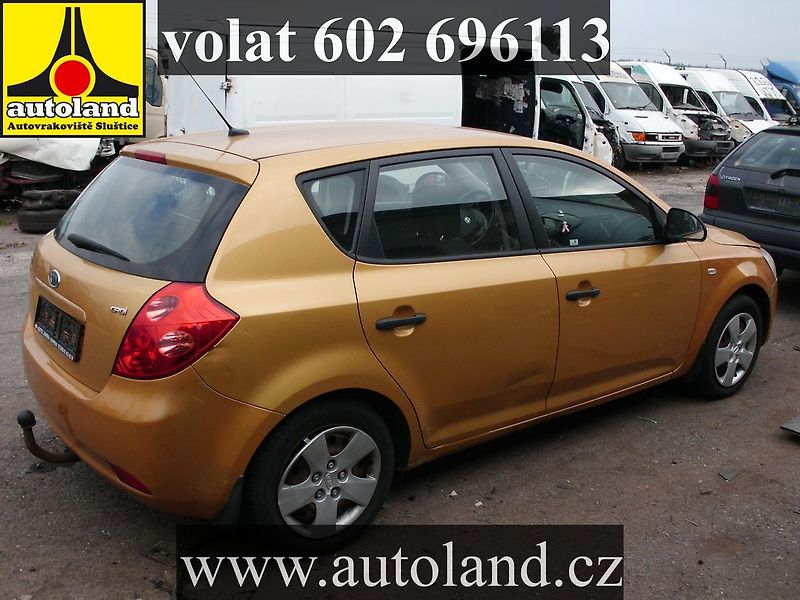 Kia Ceed (2008) VOLAT:602 696 113 - fotka 5 z 12