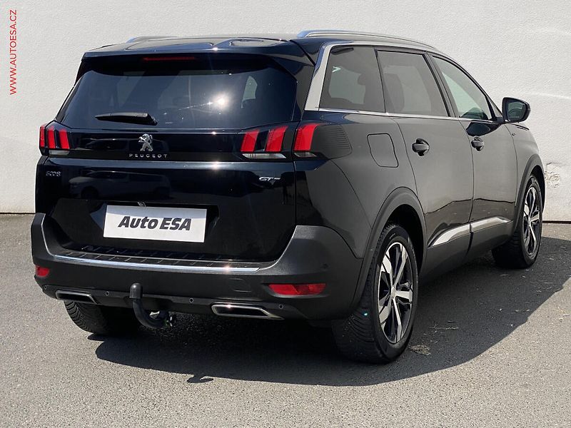 Peugeot 5008 (2018) 2.0 HDi, GT Line, AT, LED, TZ - fotka 4 z 17