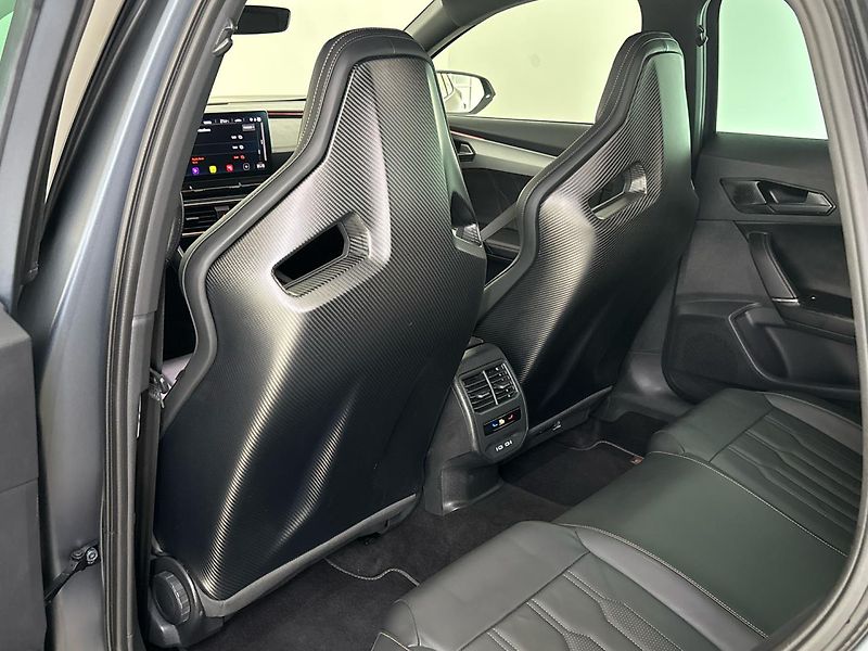 Cupra Formentor VZ5 4Drive DSG - fotka 28 z 31